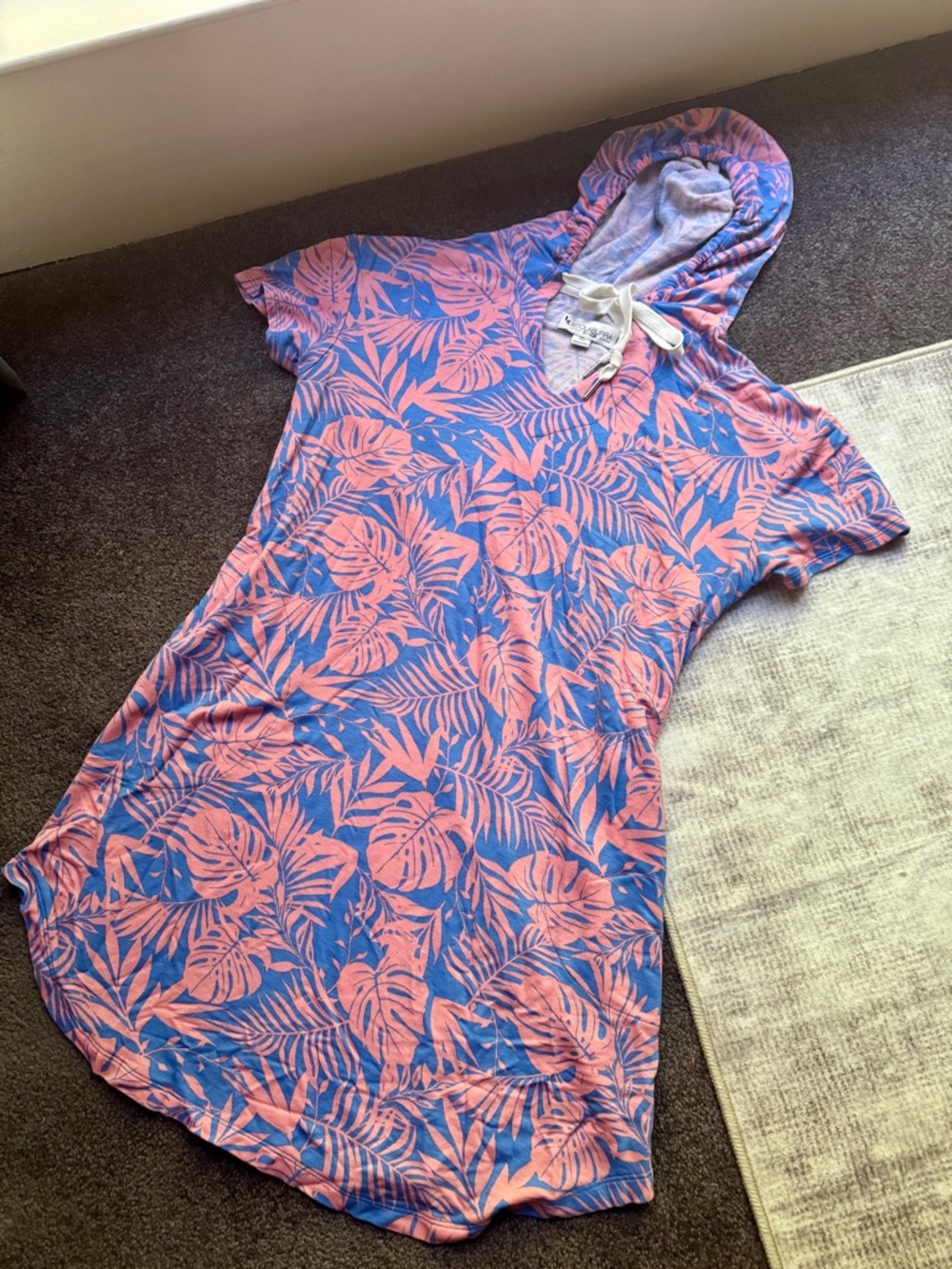 Koolaburra by UGG Hooded Dress XS Pink Blue Floral Tropical Drawstring V-Neck